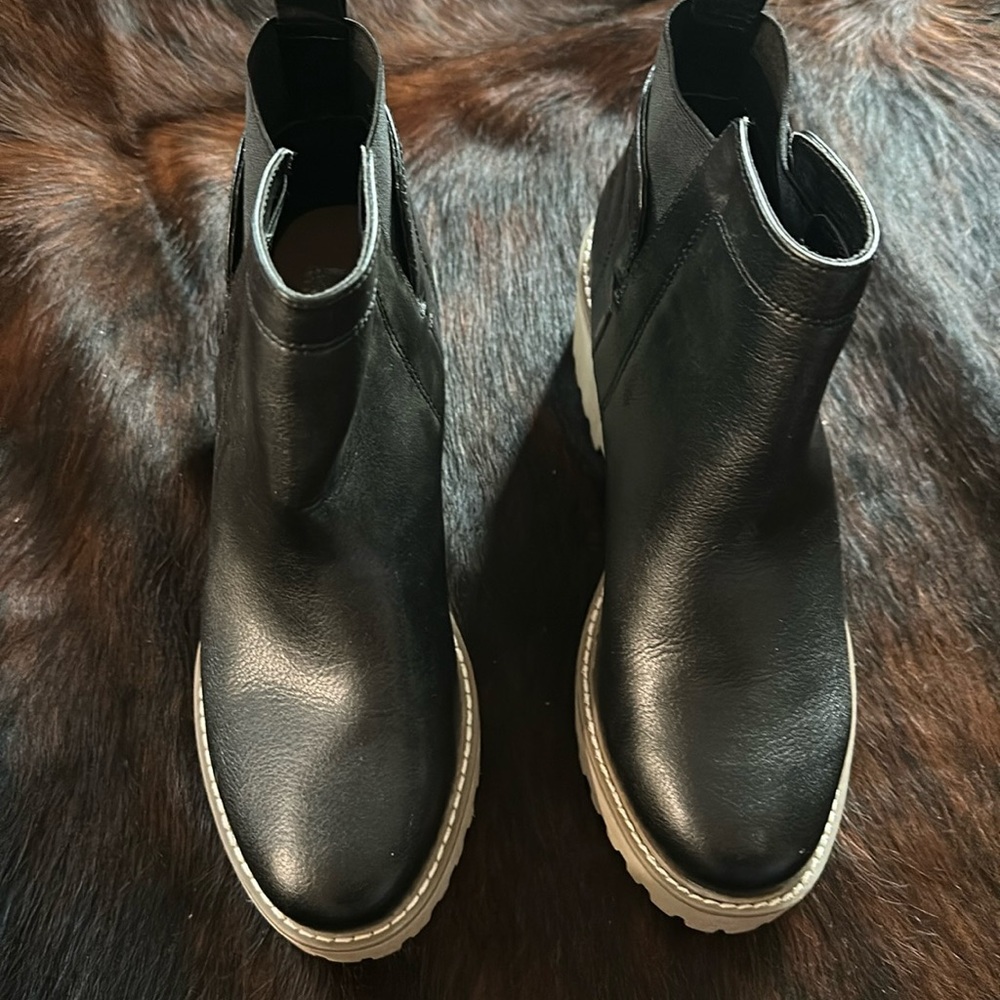Dolce Vita boots!